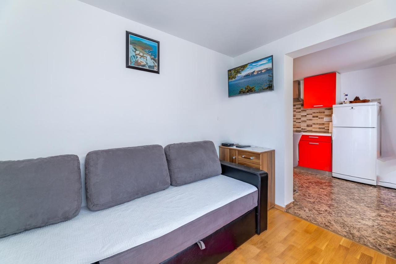 Valter Apartment Baska  Exterior photo